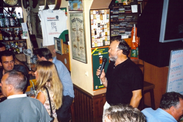 Karaoke in Crete